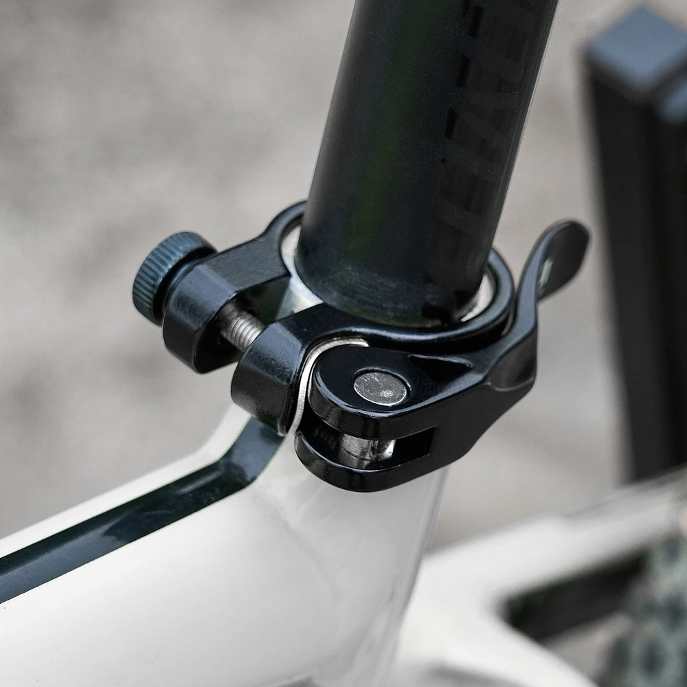 Adjustable bike seatpost online