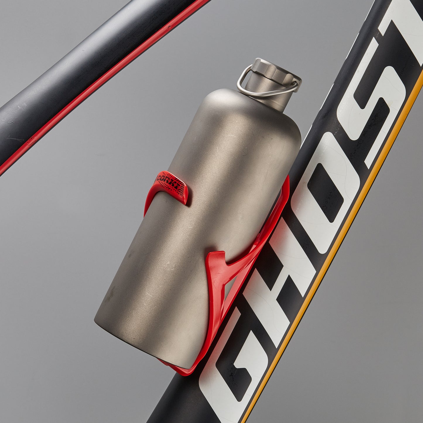 Bike bottle cage online and bottle